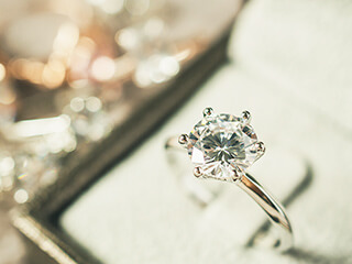 エレガントな結婚指輪・婚約指輪のブランド・セレクトショップ一覧