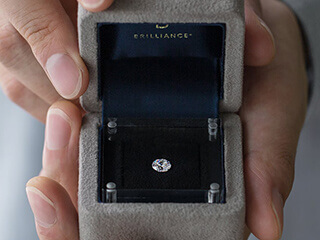 【PR】デザインは後から二人で選ぶダイヤモンドでプロポーズ